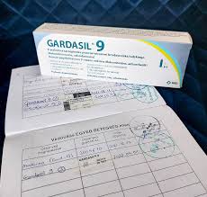 Lacalut-Aktiv-fogkefe-1x